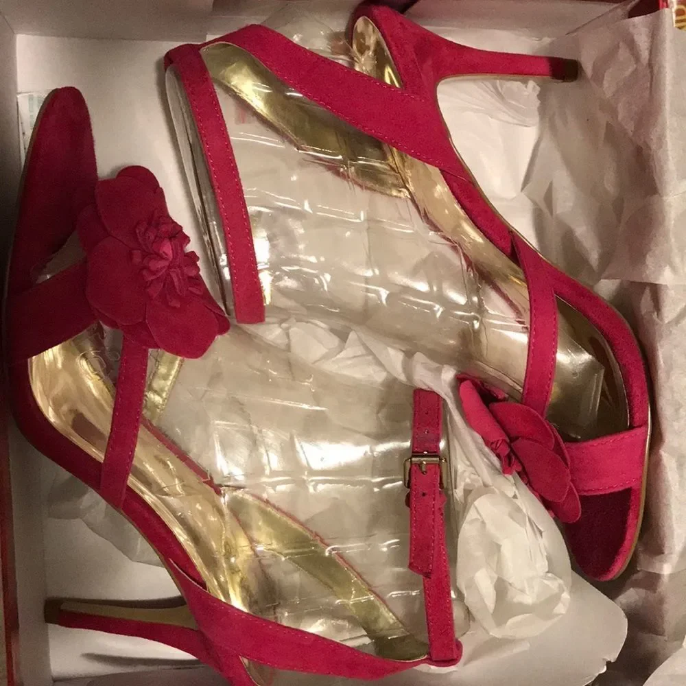 NEW Carlos Santana Sandals -Size 9.5 - Picture 6 of 7